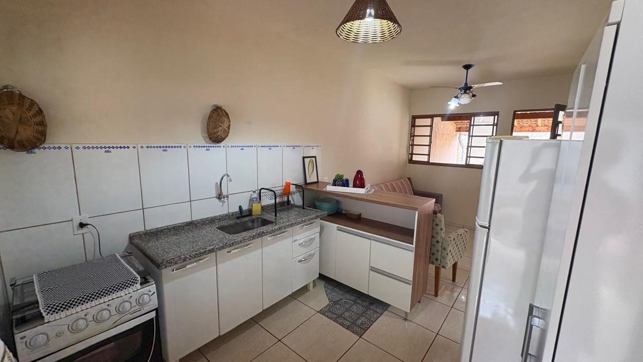 Casa à venda no Conjunto Habitacional Gildo Geraldo: 