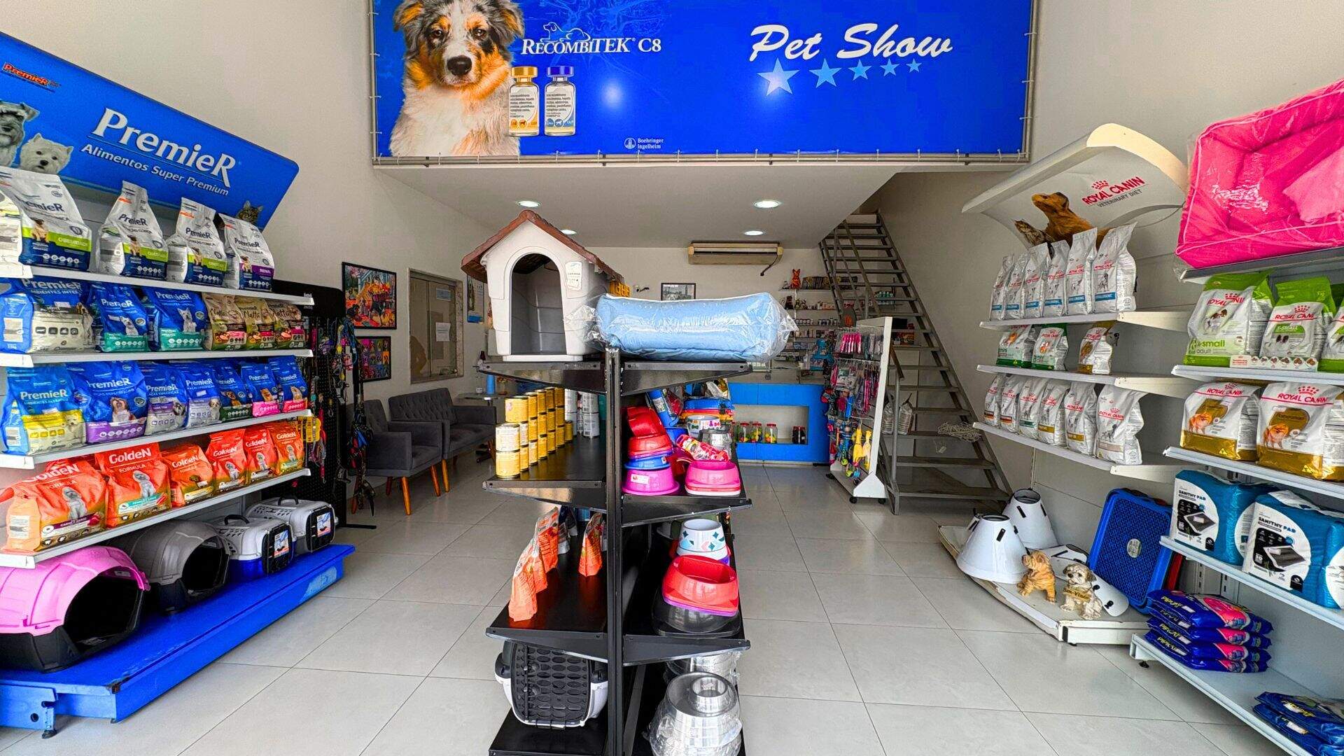 Loja para aluguel no Aviso: 
