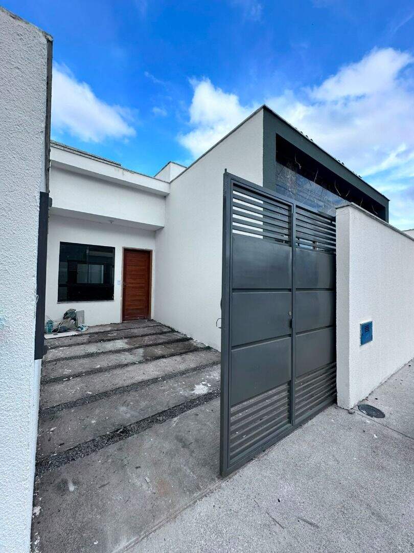 Casa à venda no Planalto: 