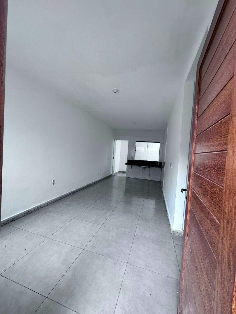 Casa à venda no Planalto: 