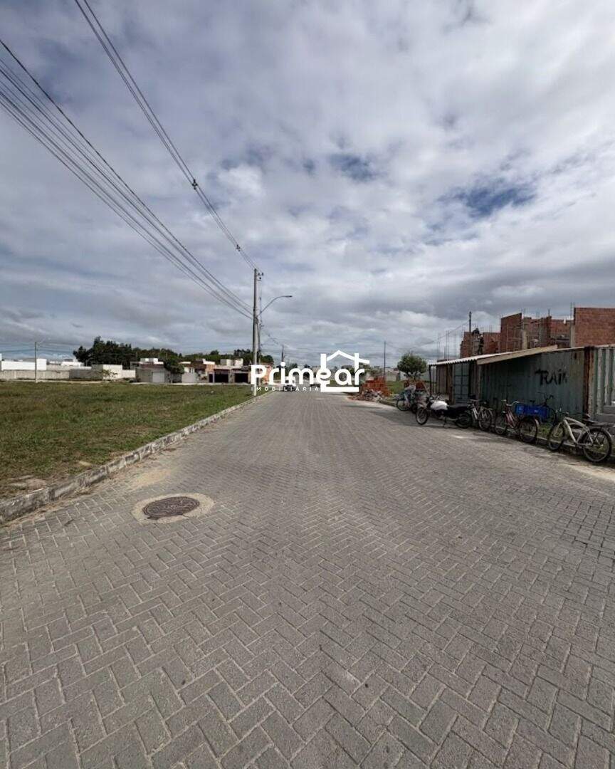 Terreno à venda no Lagoa Park: 