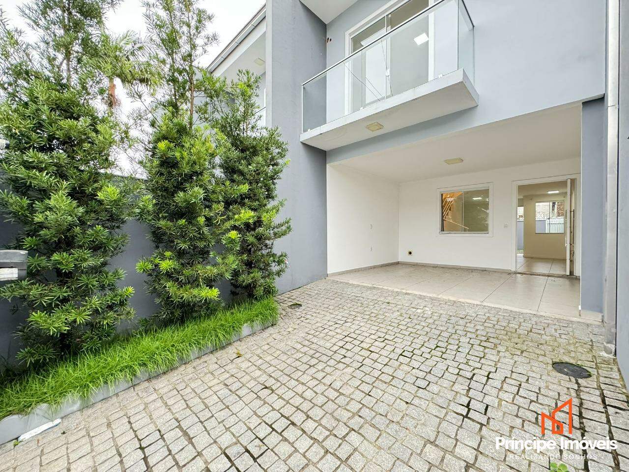 Casa para aluguel em Joinville, Floresta, 2 quartos: 