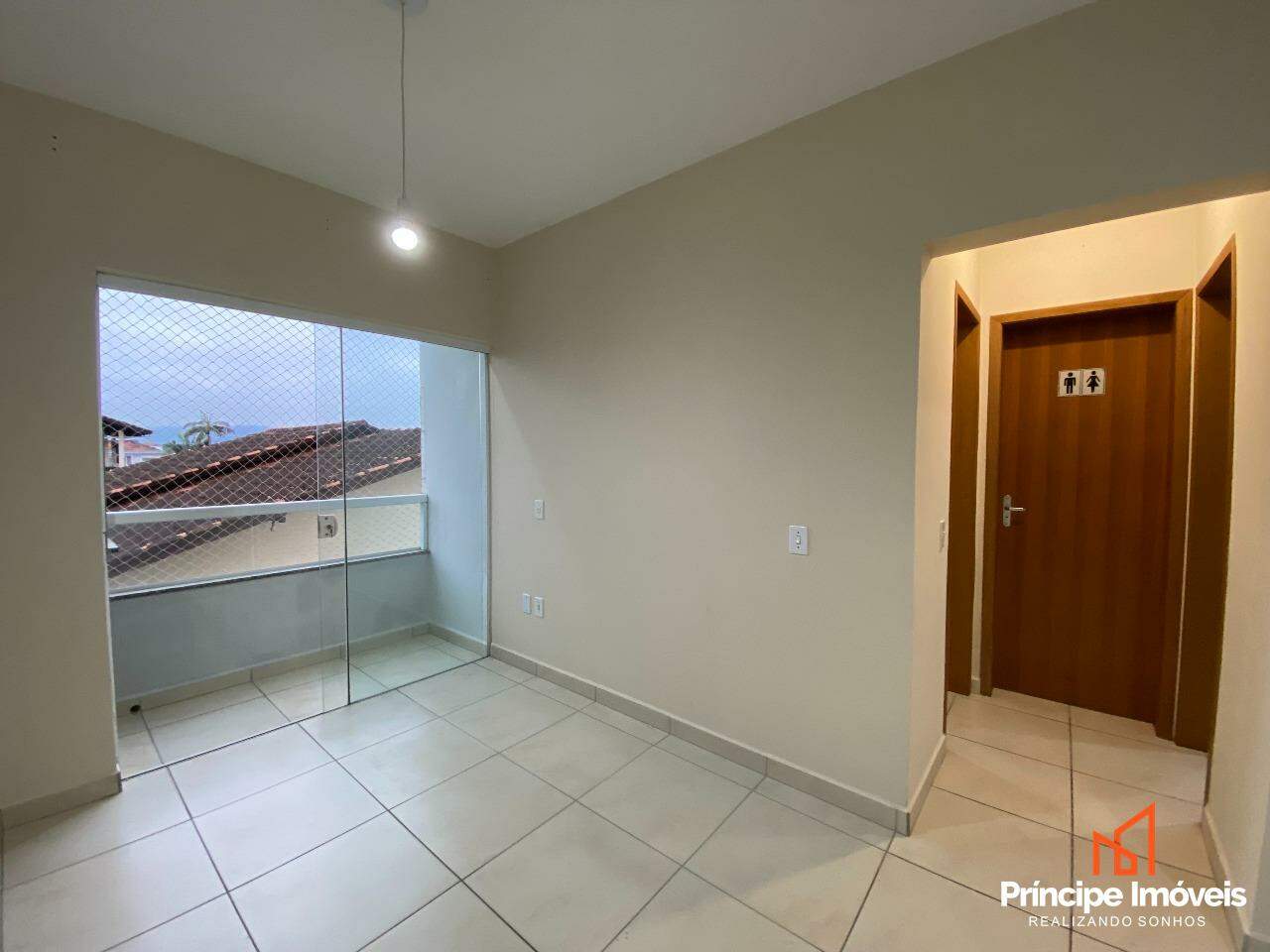 Apartamento para aluguel em Joinville, Aventureiro, 2 quartos: 