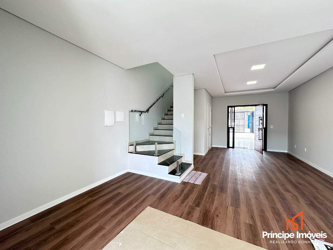 Casa para aluguel em Joinville, Bom Retiro, 3 quartos: 