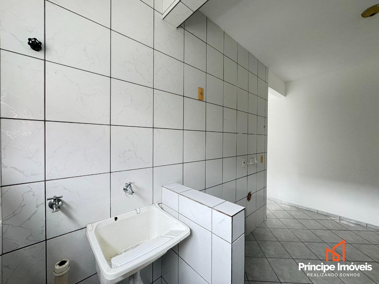 Apartamento para aluguel em Joinville, Costa e Silva, 2 quartos: 