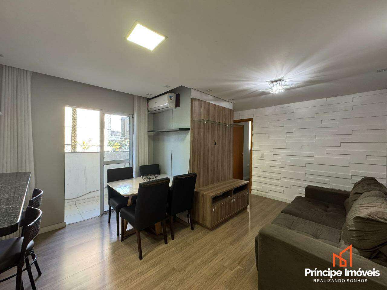 Apartamento para aluguel em Joinville, Santo Antônio, 2 quartos: 
