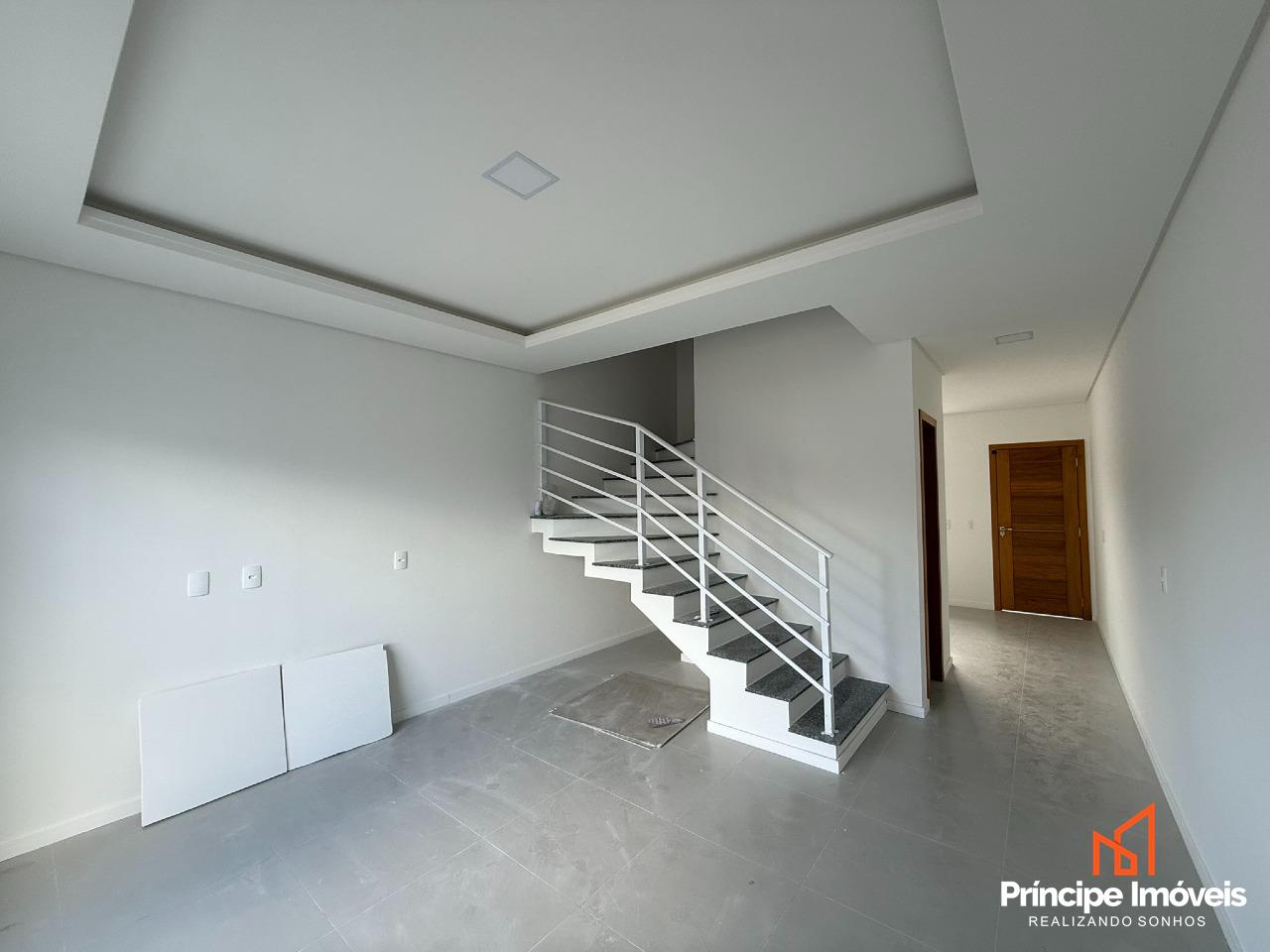 Geminado à venda em Joinville, Guanabara, 2 quartos: 