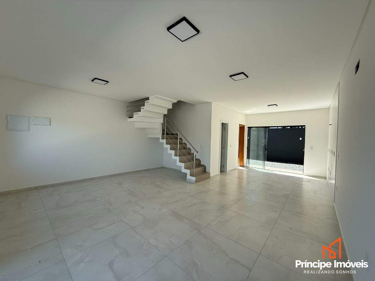 Casa à venda em Joinville, Iririú, 3 quartos: 