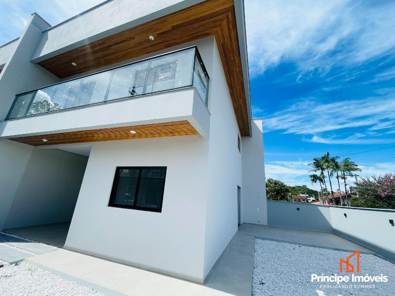 Casa à venda em Joinville, Costa e Silva, 3 quartos: 