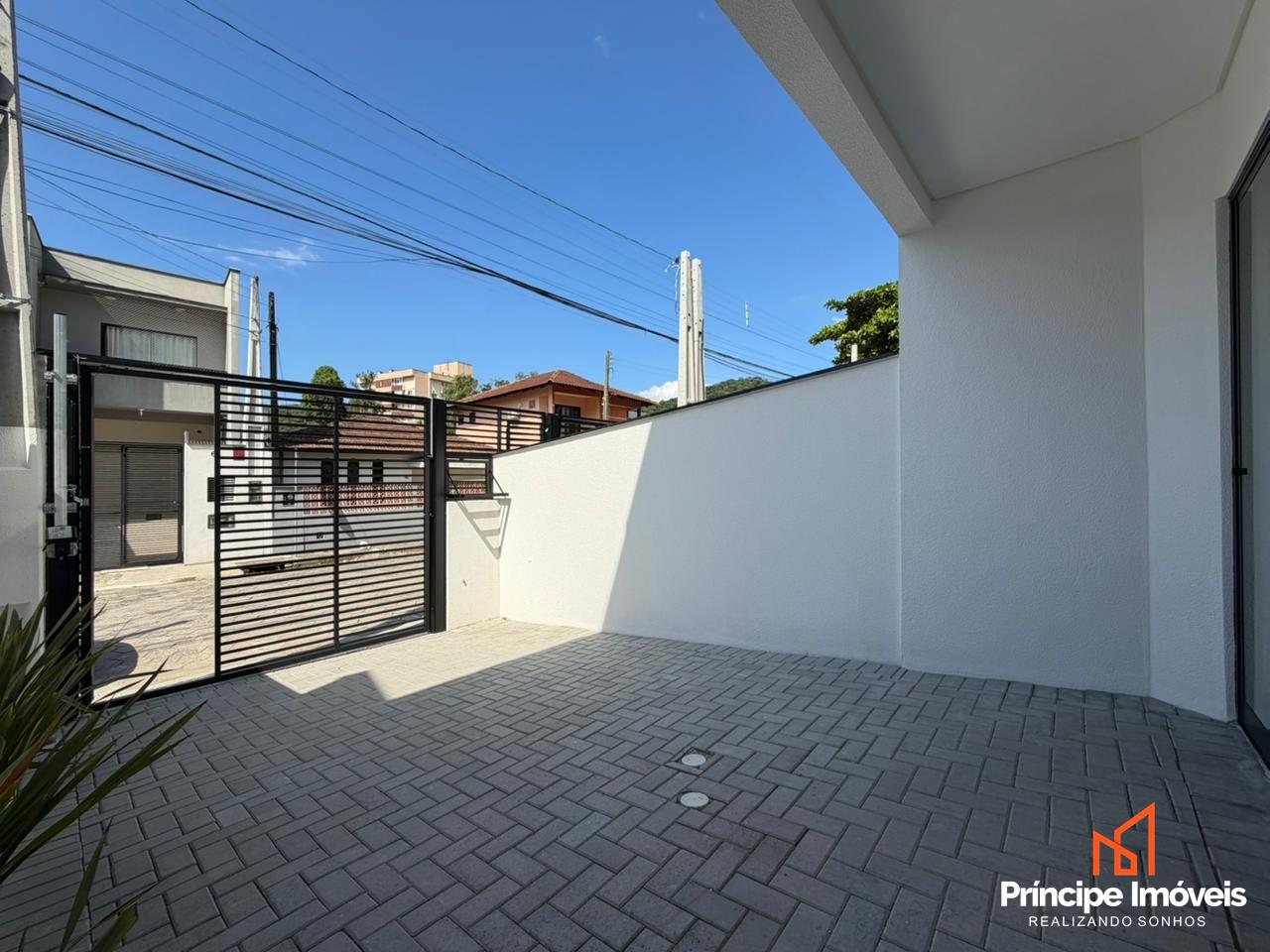 Casa à venda em Joinville, Saguaçu, 3 quartos: 
