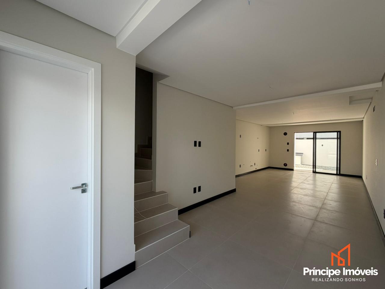 Casa à venda em Joinville, Saguaçu, 3 quartos: 