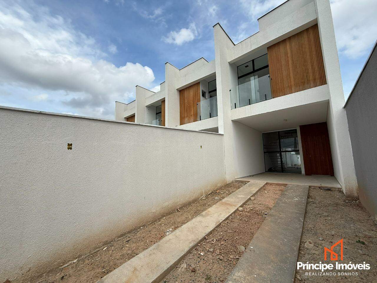 Geminado à venda em Joinville, Bom Retiro, 3 quartos: 