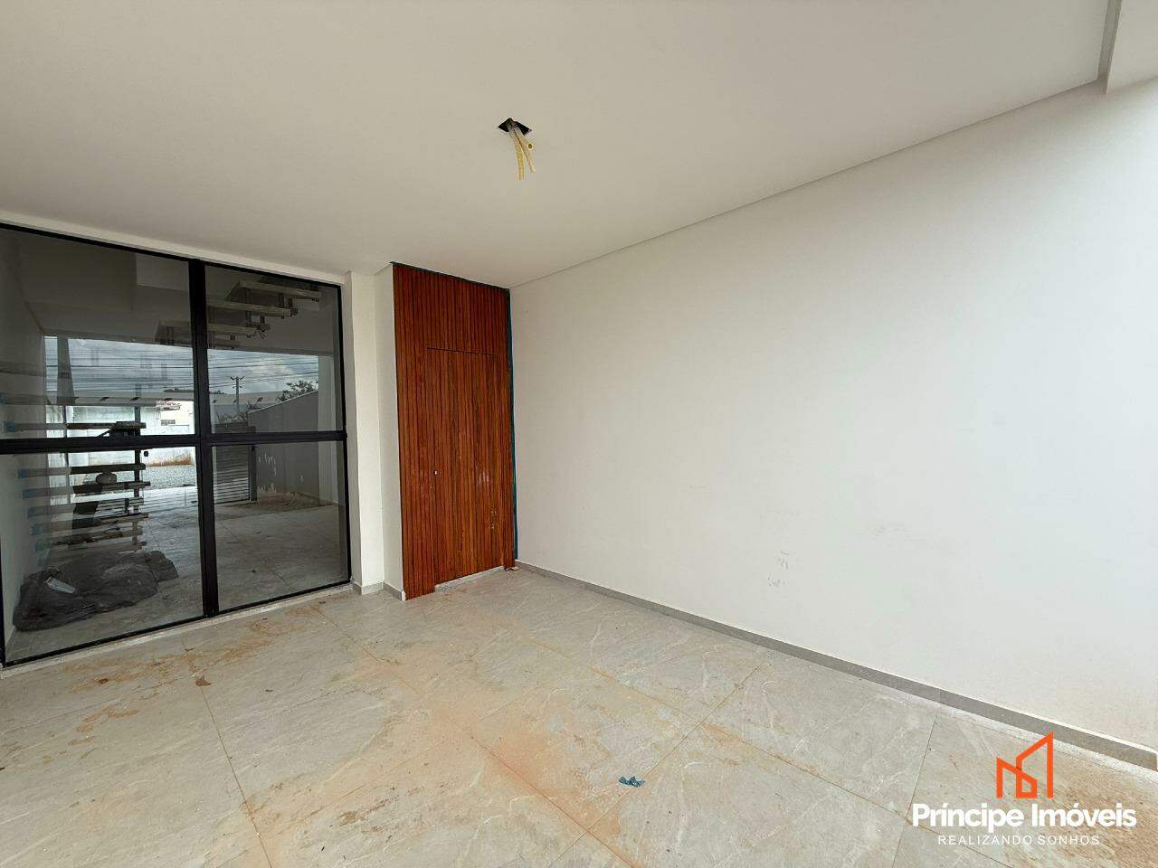 Geminado à venda em Joinville, Bom Retiro, 3 quartos: 