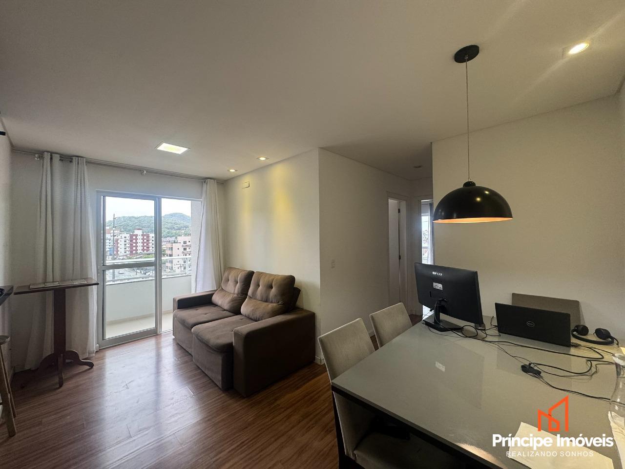 Apartamento à venda em Joinville, Iririú, 2 quartos: 