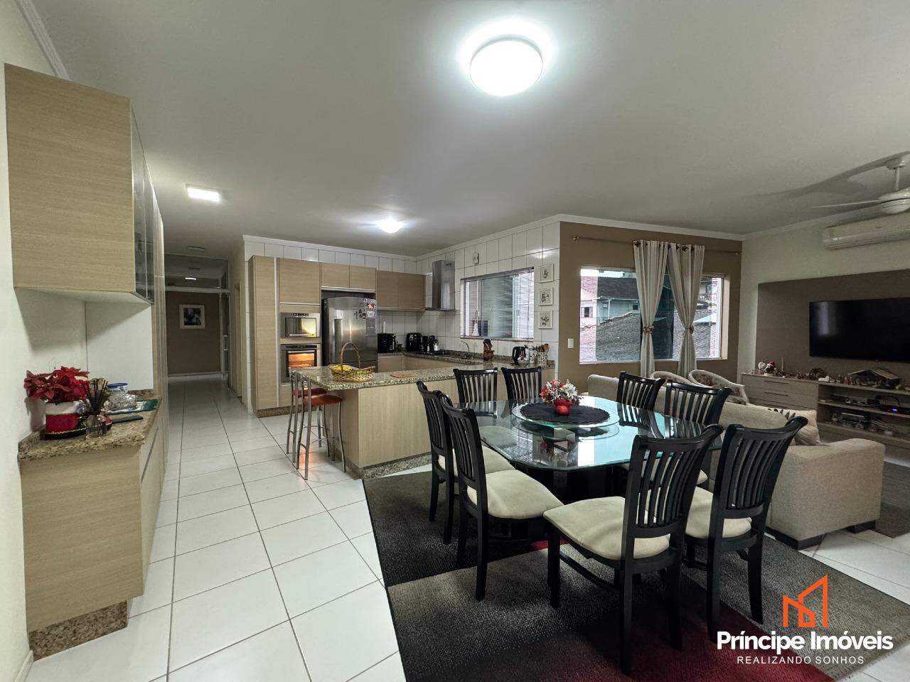 Casa à venda em Joinville, Boa Vista, 11 quartos: 