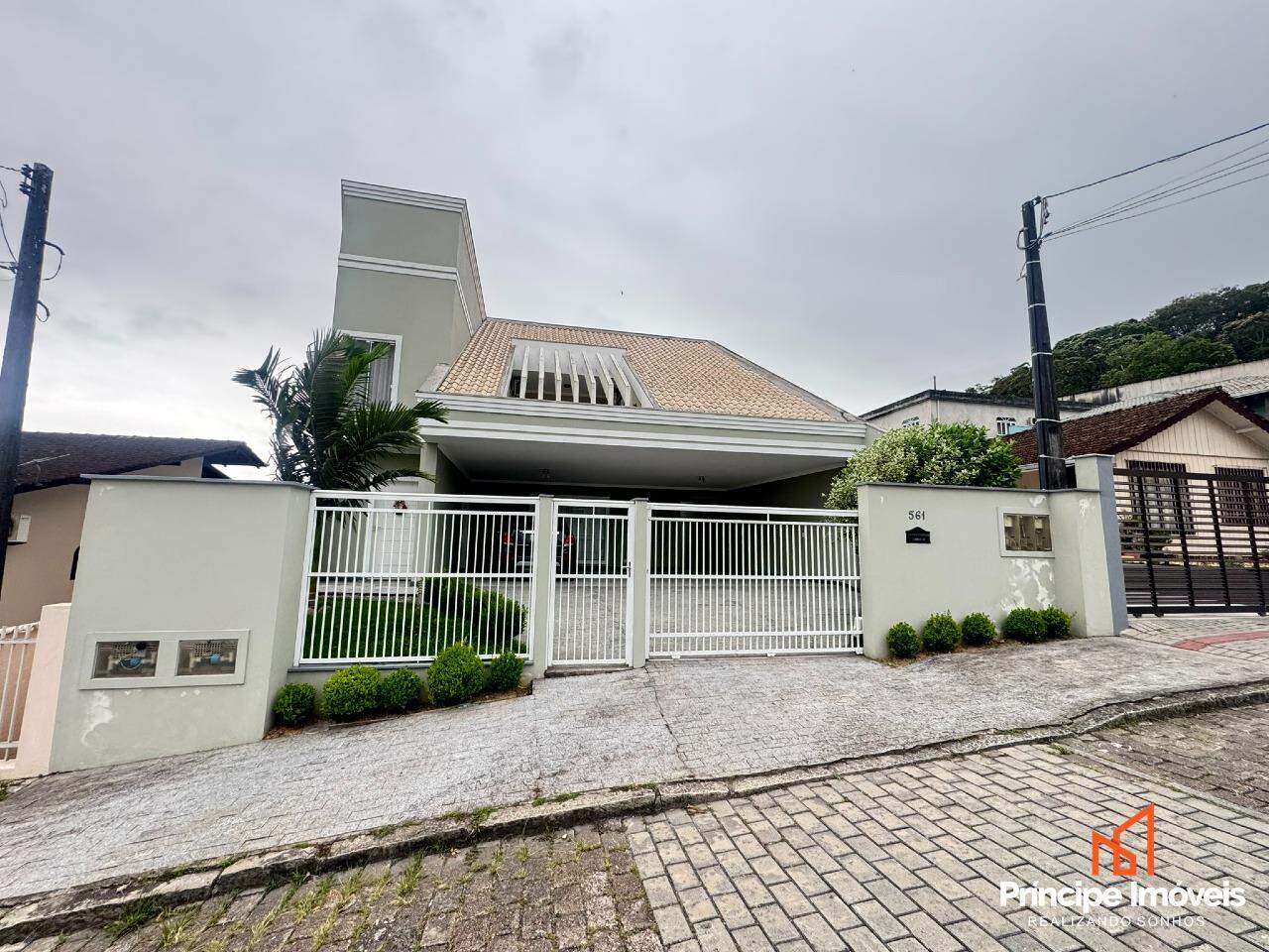 Casa à venda em Joinville, Boa Vista, 11 quartos: 