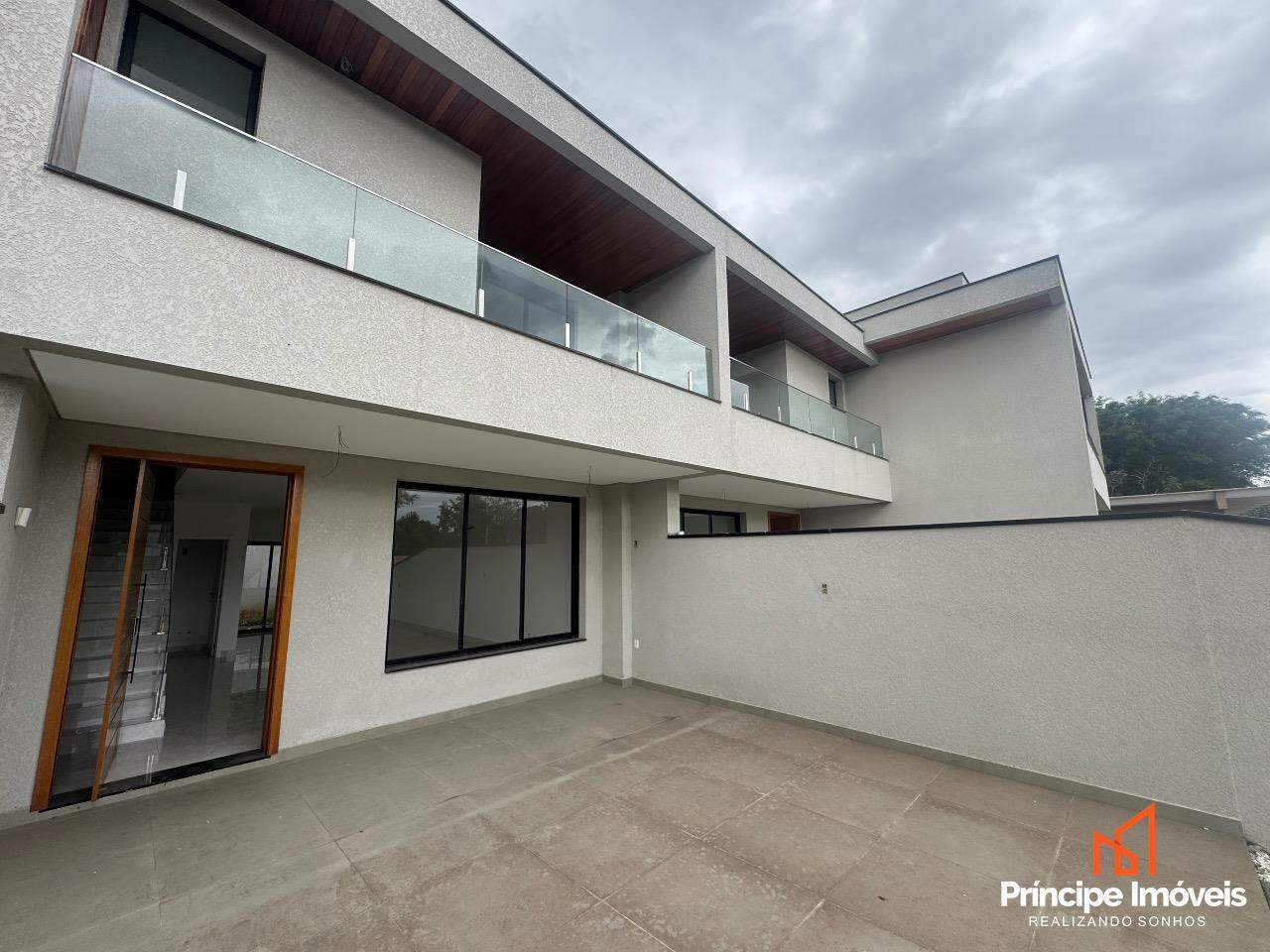 Geminado à venda em Joinville, Anita Garibaldi, 3 quartos: 