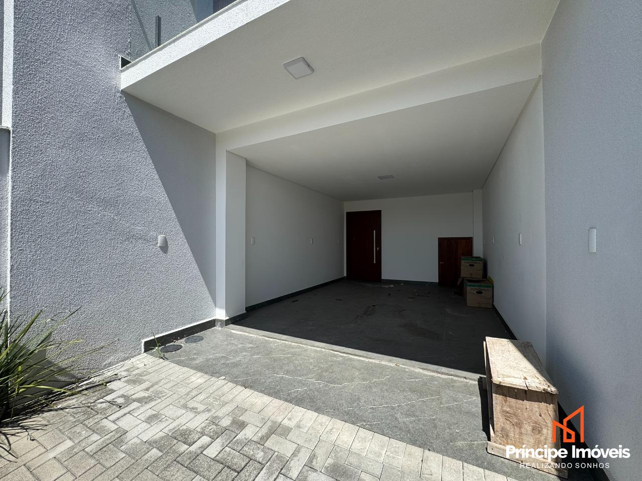 Geminado à venda em Joinville, Bom Retiro, 3 quartos: 