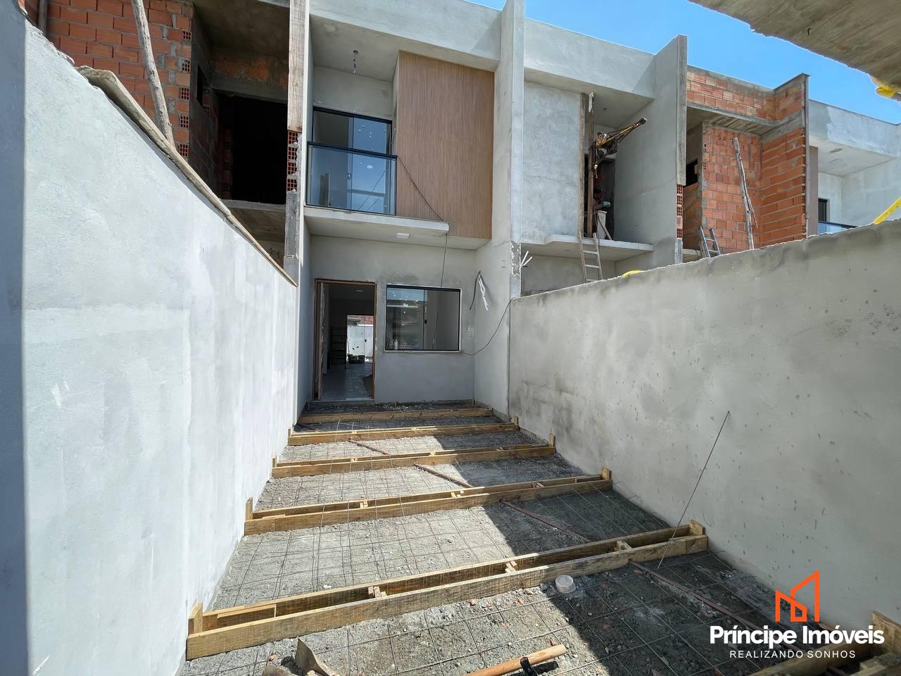 Geminado à venda em Joinville, Costa e Silva, 2 quartos: 