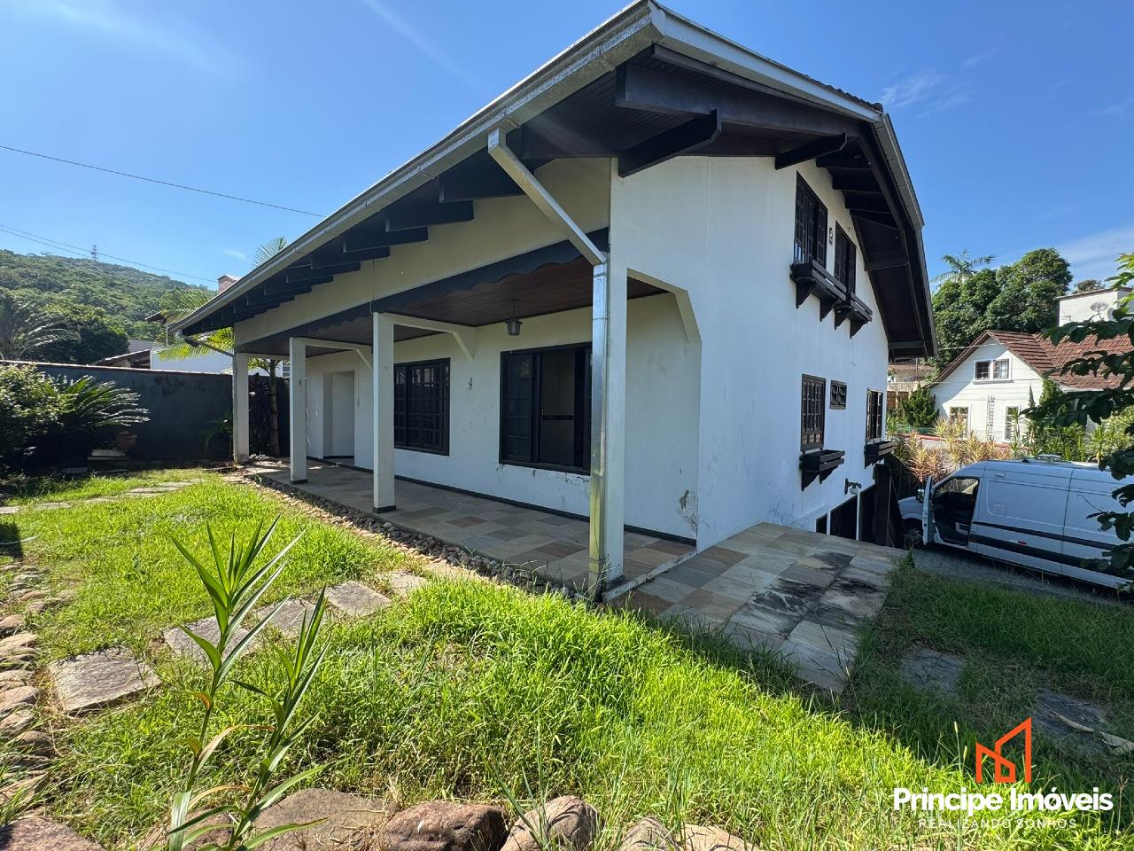 Casa à venda em Joinville, Saguaçu, 5 quartos: 