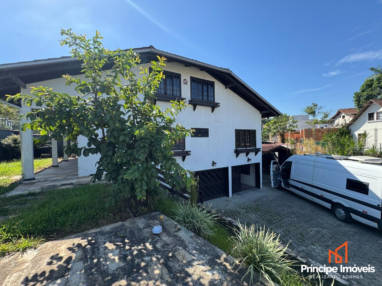 Casa à venda em Joinville, Saguaçu, 5 quartos: 