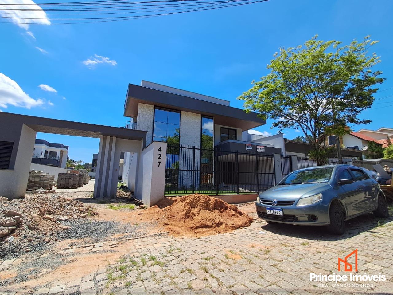 Casa à venda em Joinville, Glória, 3 quartos: 