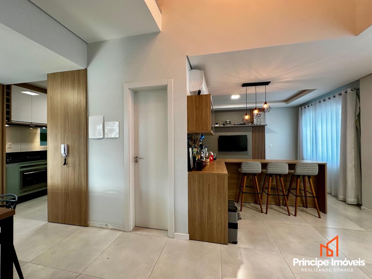 Geminado à venda em Joinville, Saguaçu, 3 quartos: 