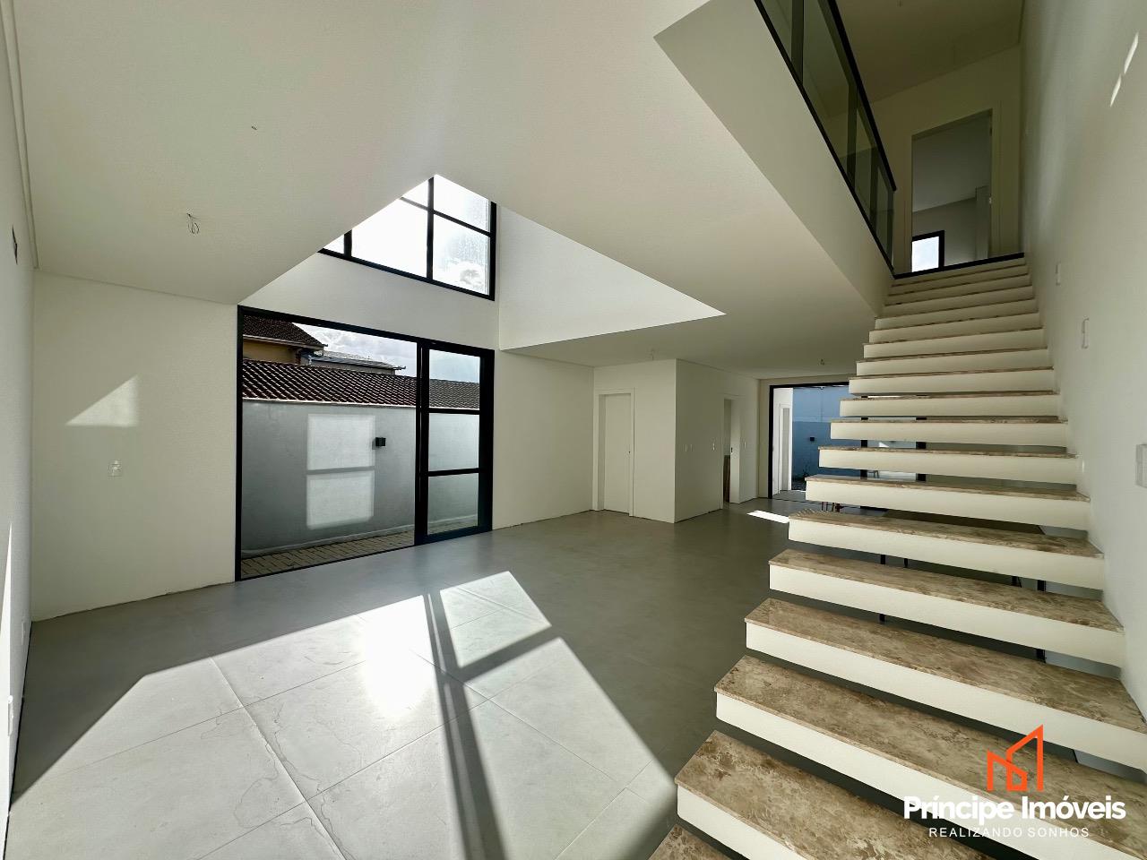 Geminado à venda em Joinville, Iririú, 3 quartos: 