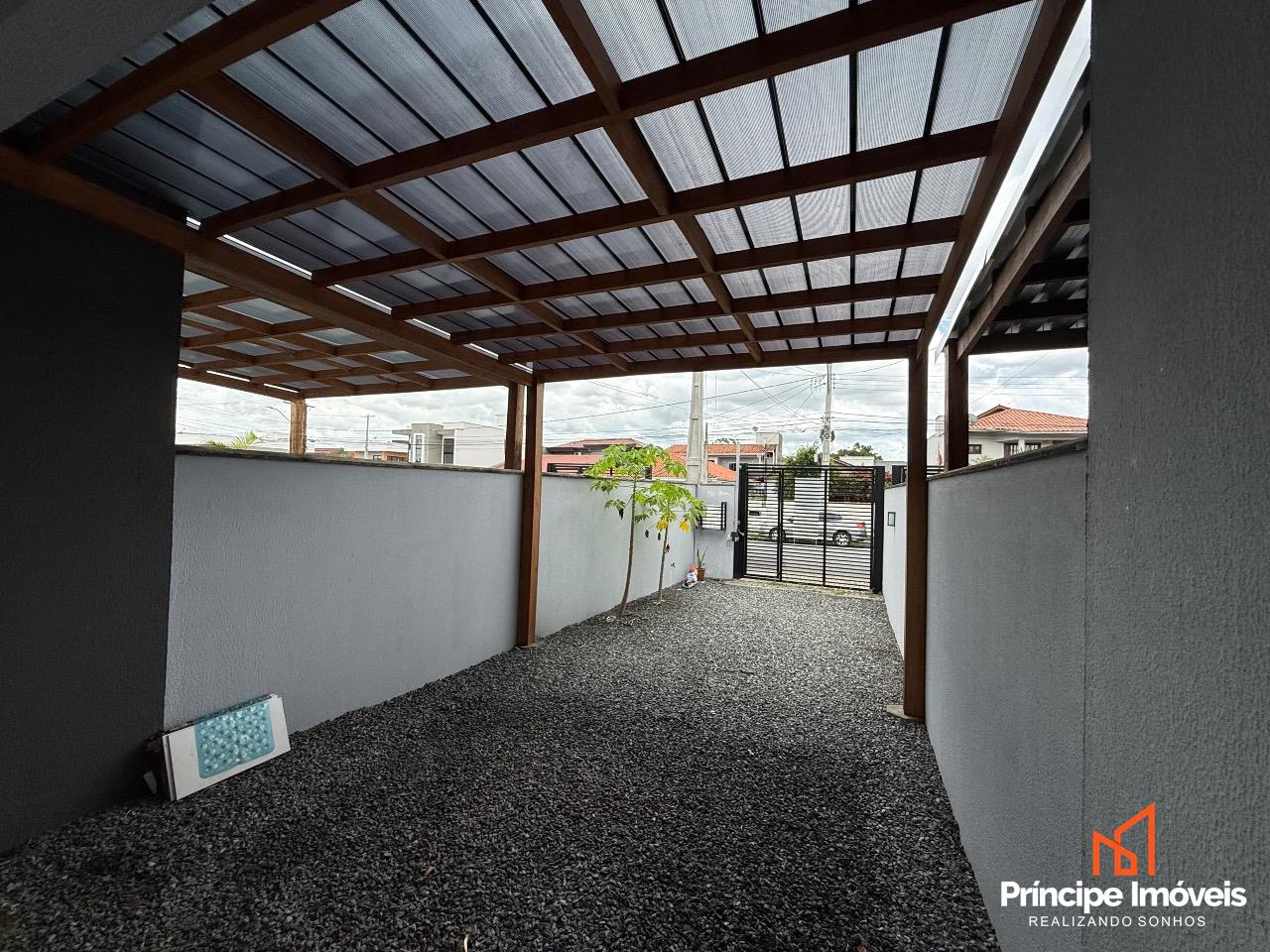 Geminado à venda em Joinville, Guanabara, 3 quartos: 