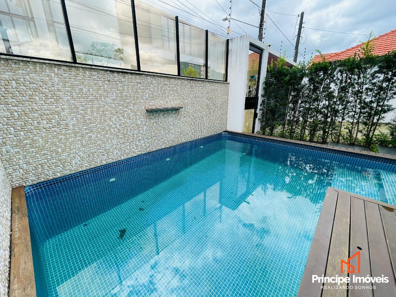 Casa à venda em Joinville, América, 3 quartos: 