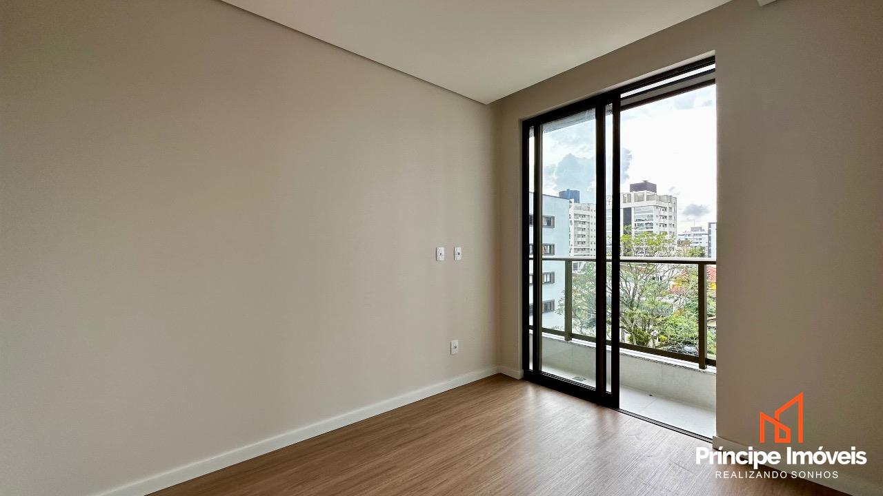 Apartamento à venda em Joinville, Santo Antônio, 3 quartos: 