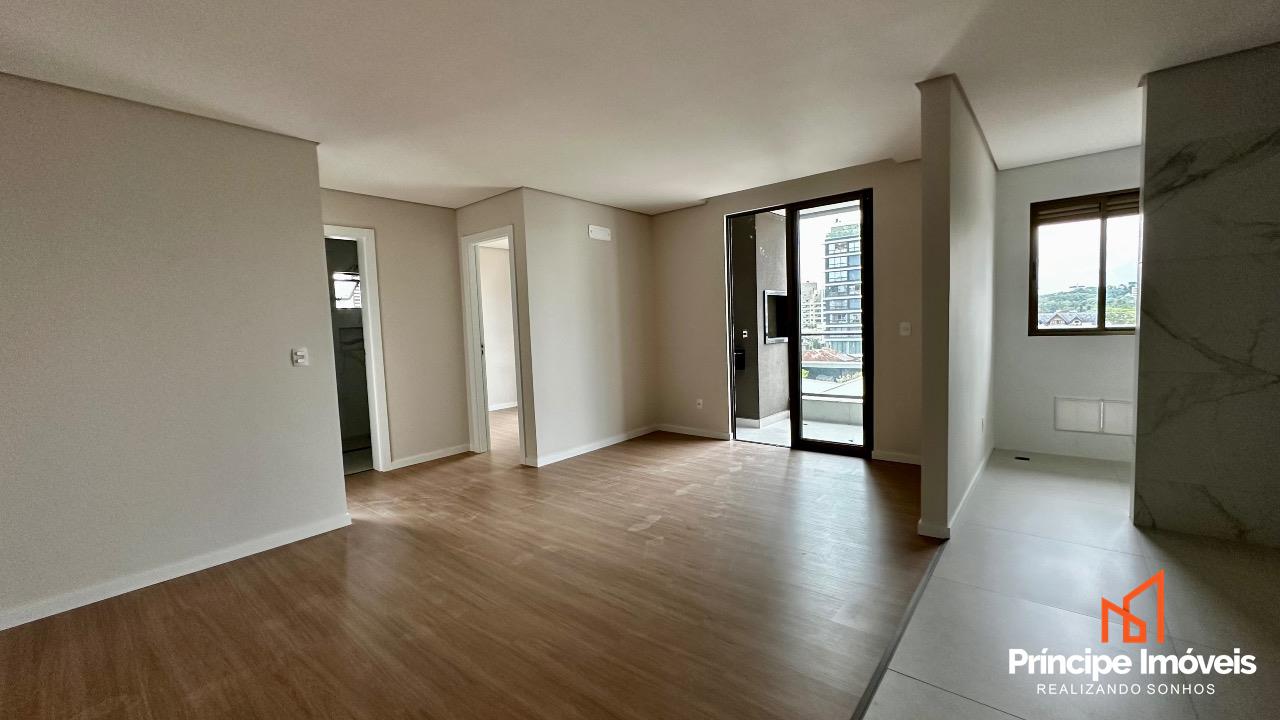 Apartamento à venda em Joinville, Santo Antônio, 3 quartos: 