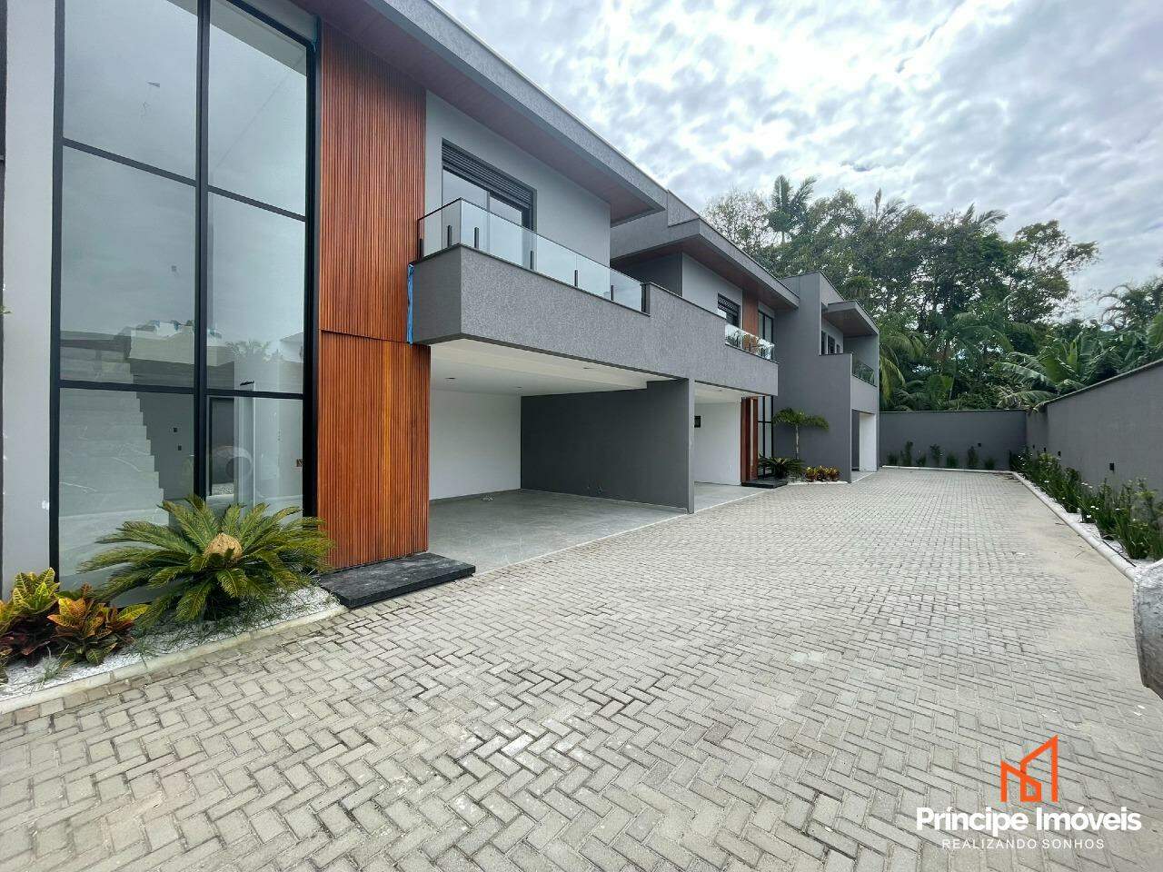 Casa em Condomínio à venda em Joinville, América, 3 quartos: 