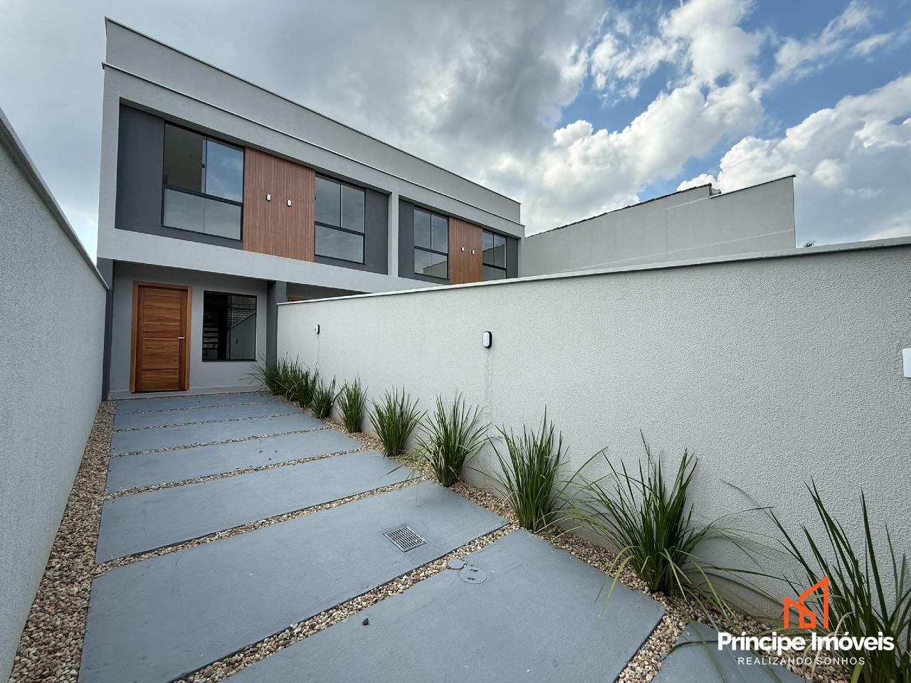 Geminado à venda em Joinville, Costa e Silva, 2 quartos: 