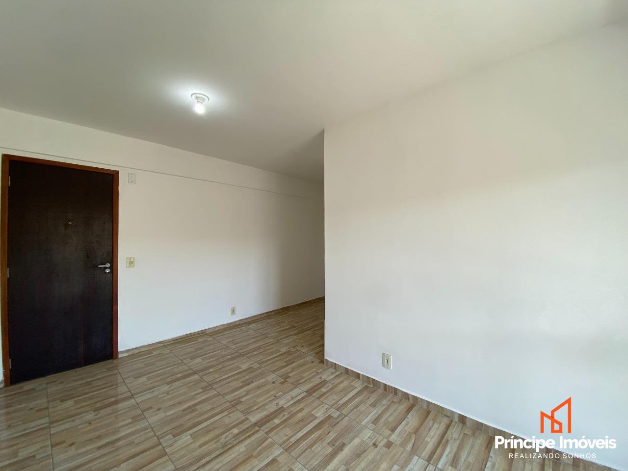 Apartamento para aluguel em Joinville, Adhemar Garcia, 2 quartos: 