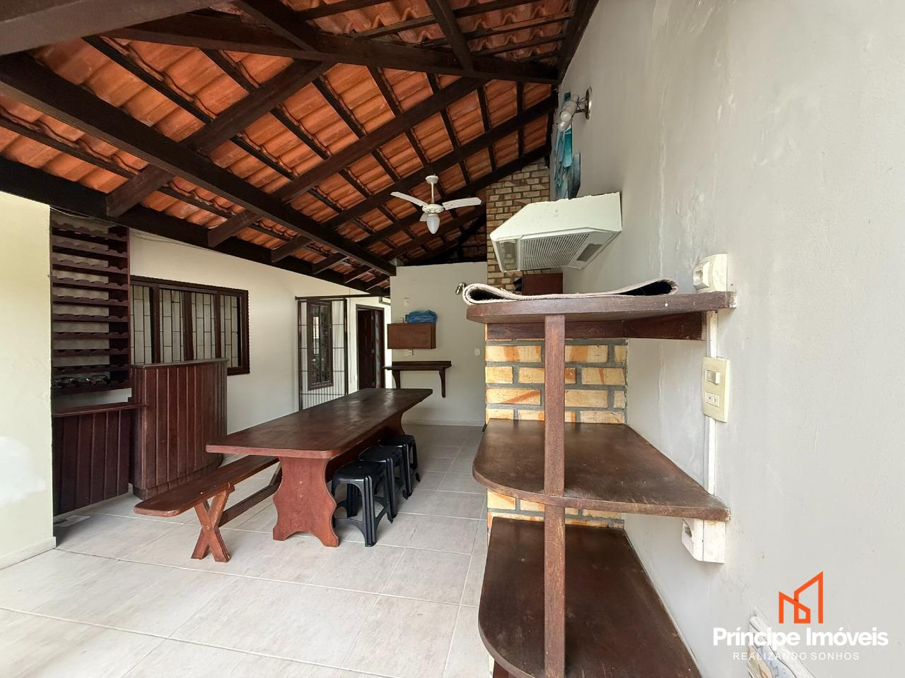 Casa à venda em Joinville, Saguaçu, 3 quartos: 