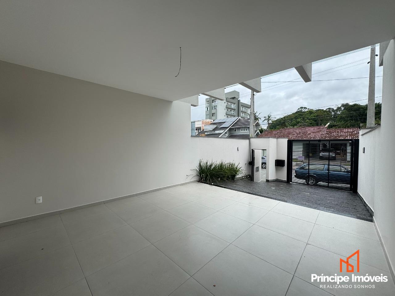 Geminado à venda em Joinville, Costa e Silva, 3 quartos: 