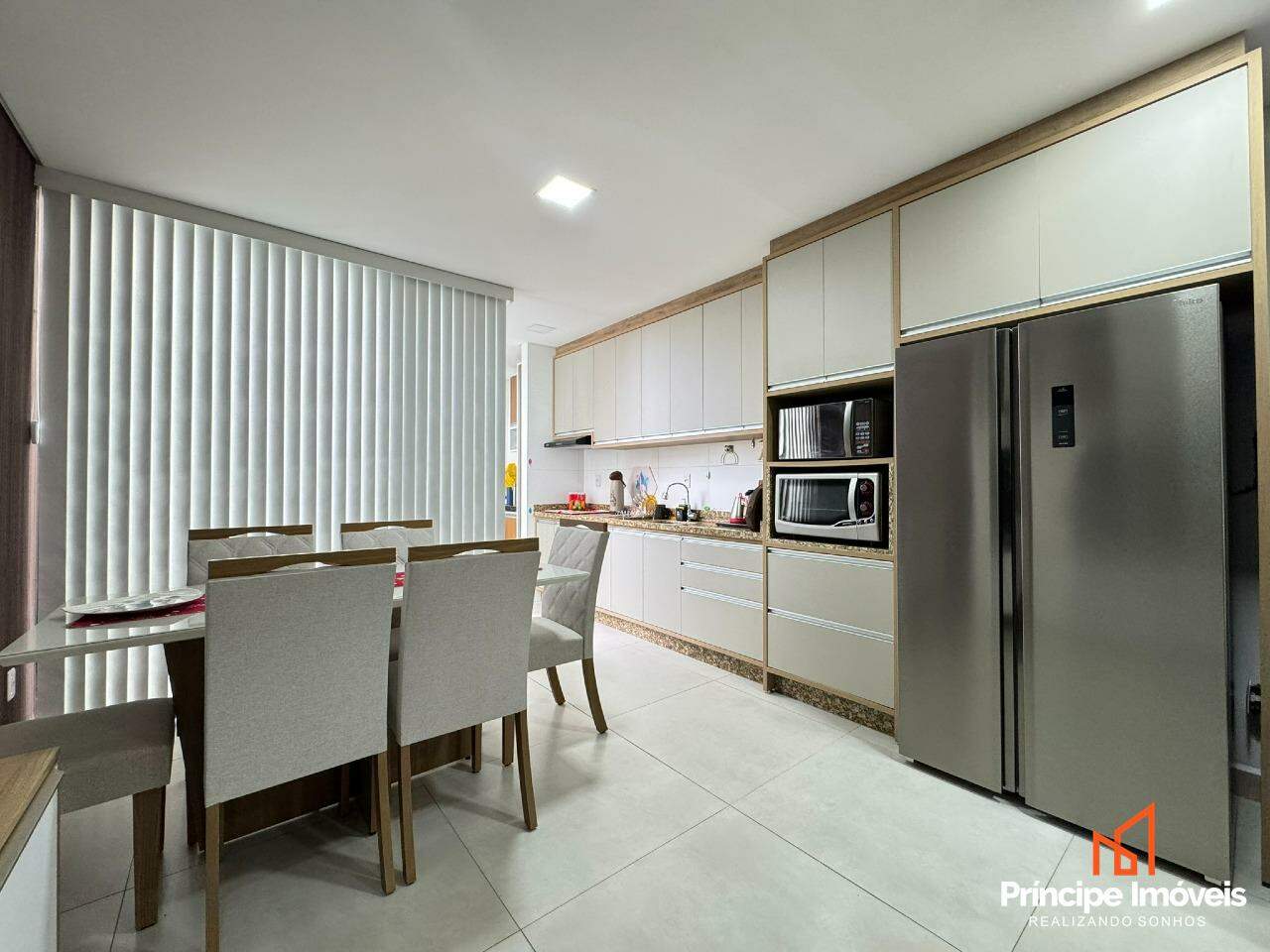 Geminado à venda em Joinville, Santo Antônio, 2 quartos: 