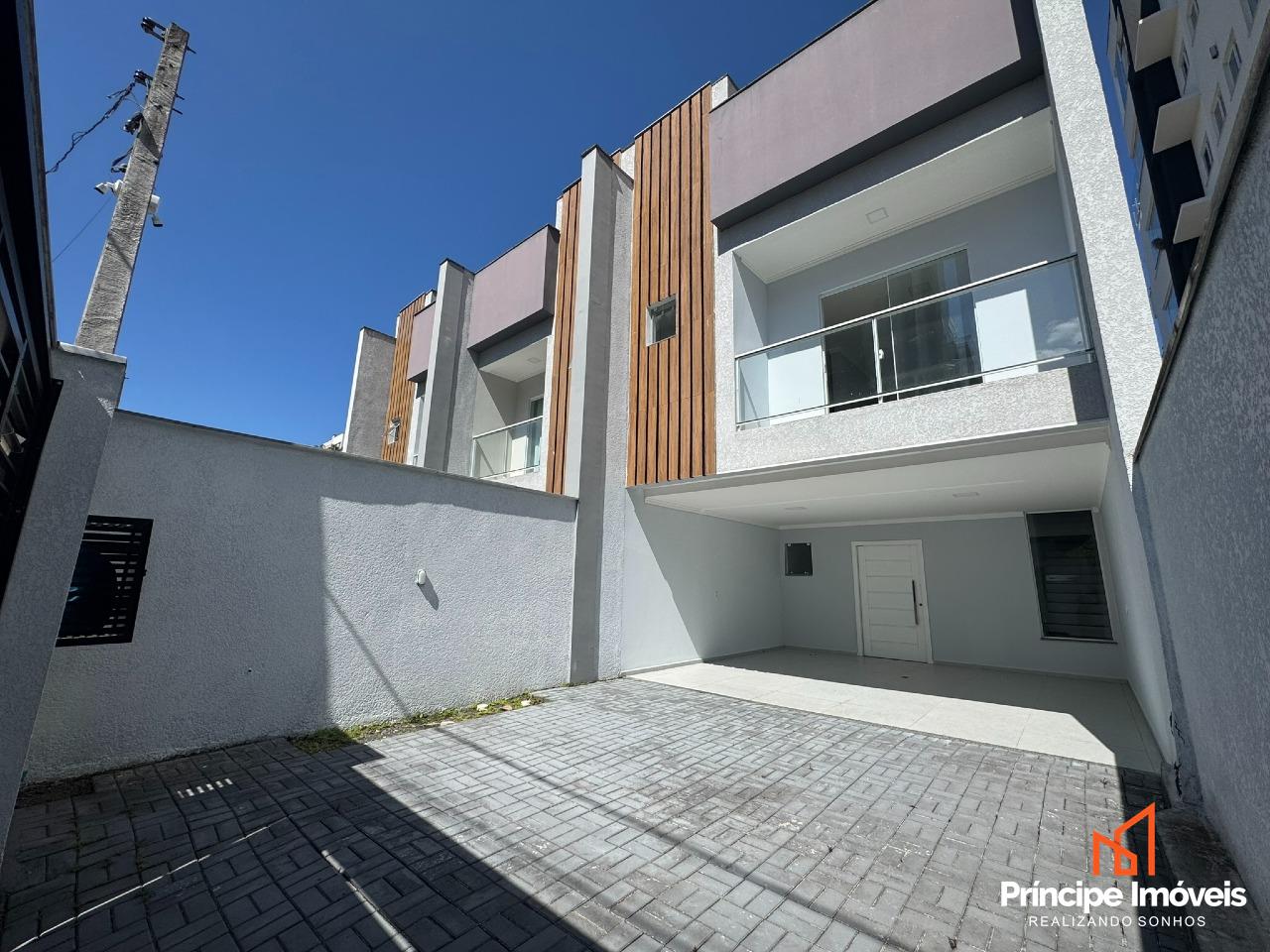 Geminado à venda em Joinville, Costa e Silva, 3 quartos: 