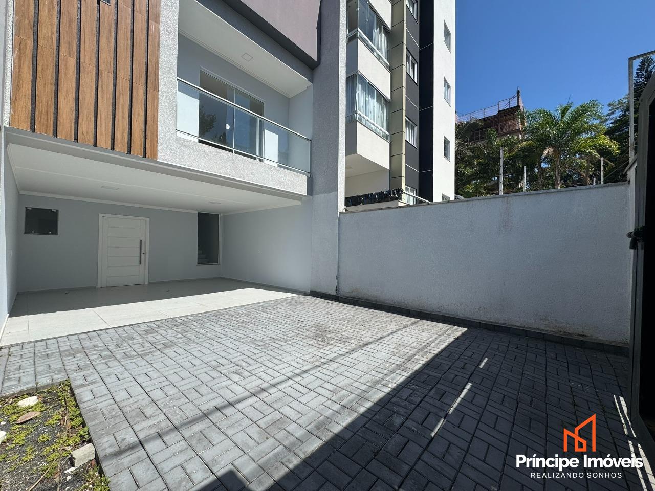 Geminado à venda em Joinville, Costa e Silva, 3 quartos: 