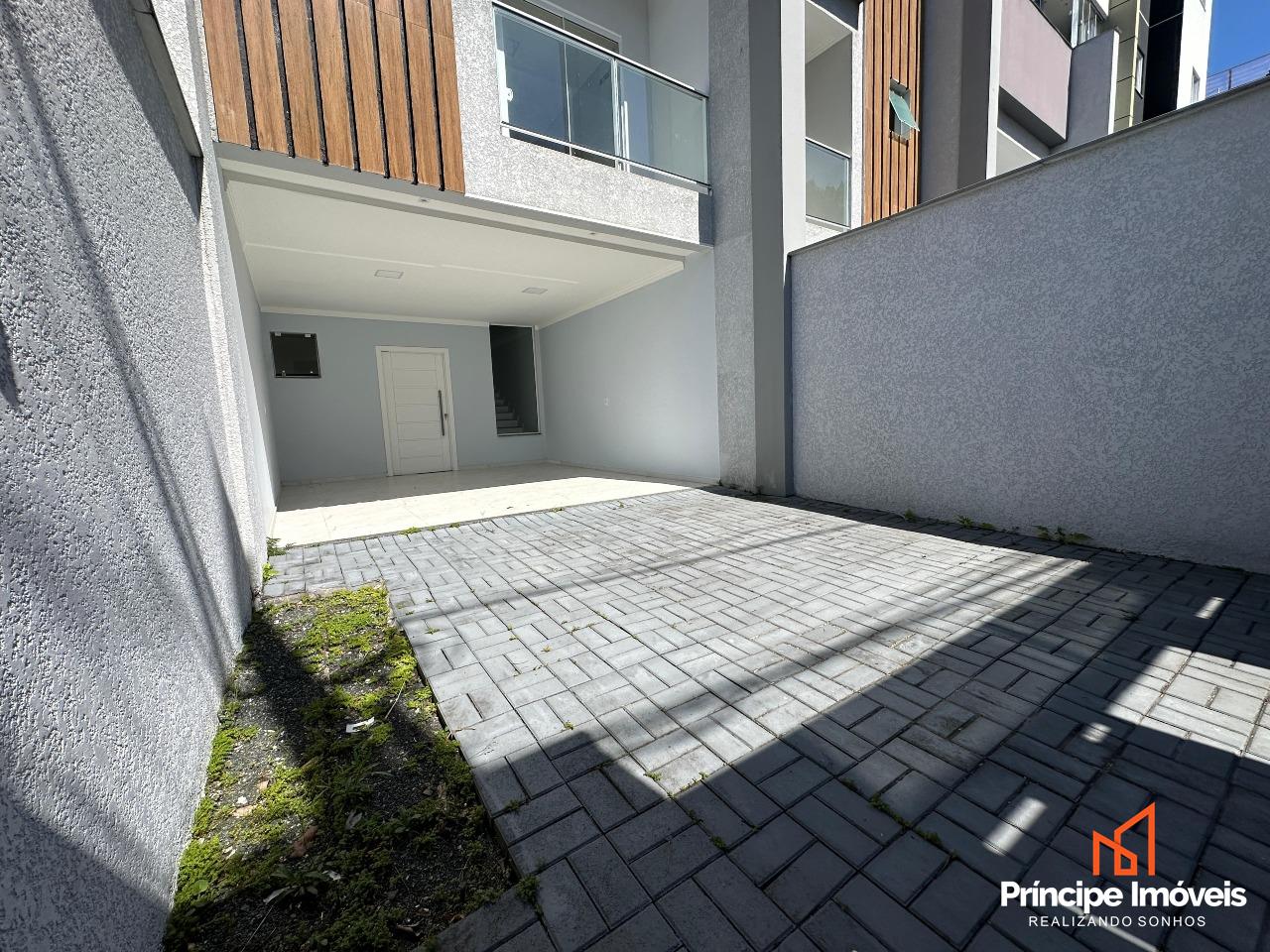 Geminado à venda em Joinville, Costa e Silva, 3 quartos: 