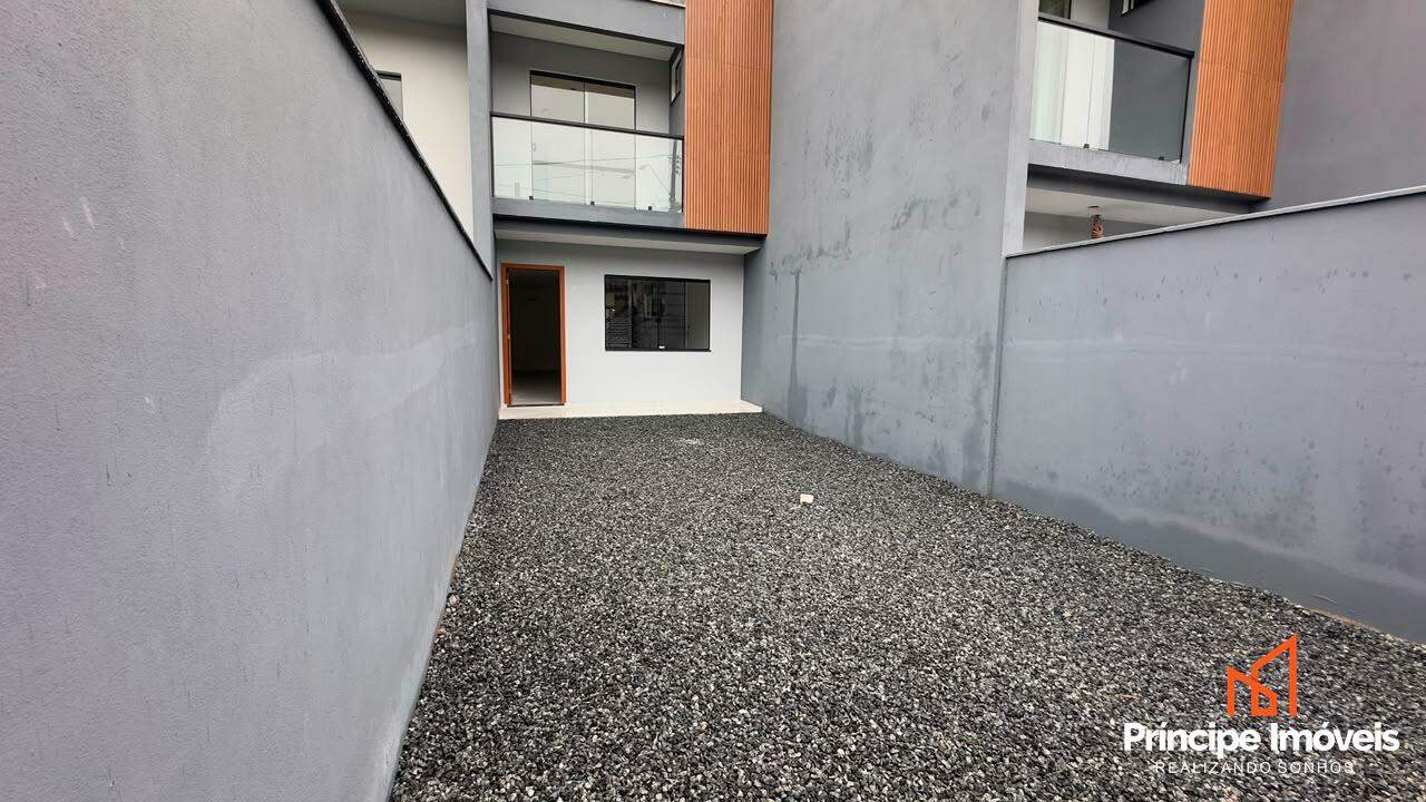 Geminado à venda em Joinville, Saguaçu, 2 quartos: 