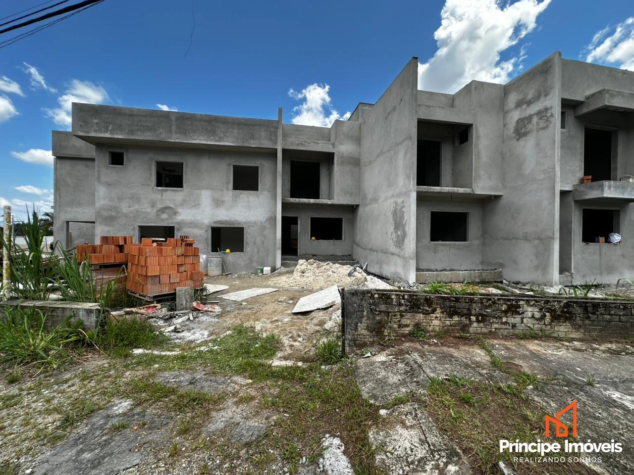 Geminado à venda em Joinville, Saguaçu, 2 quartos: 