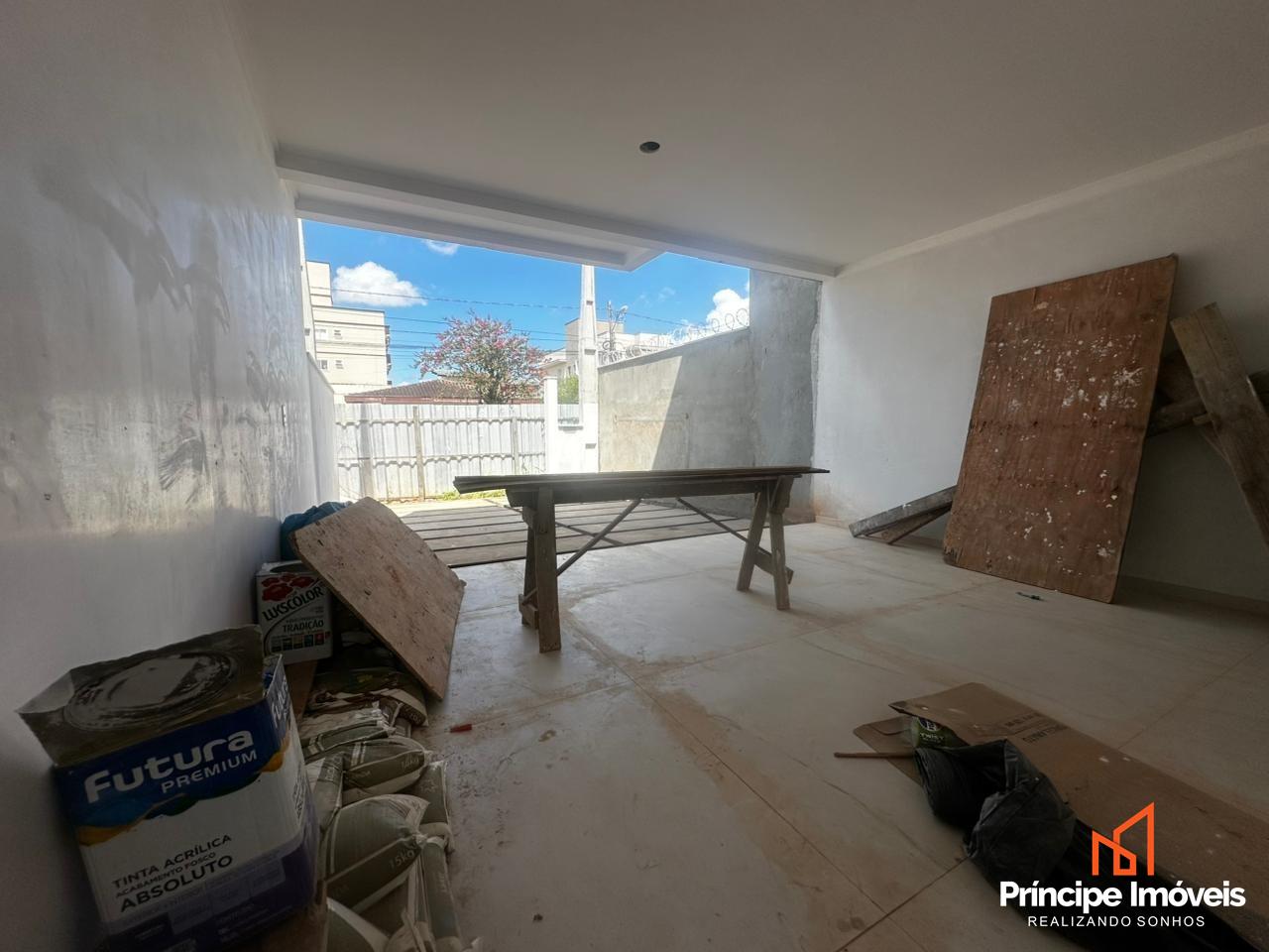 Geminado à venda em Joinville, Bucarein, 3 quartos: 