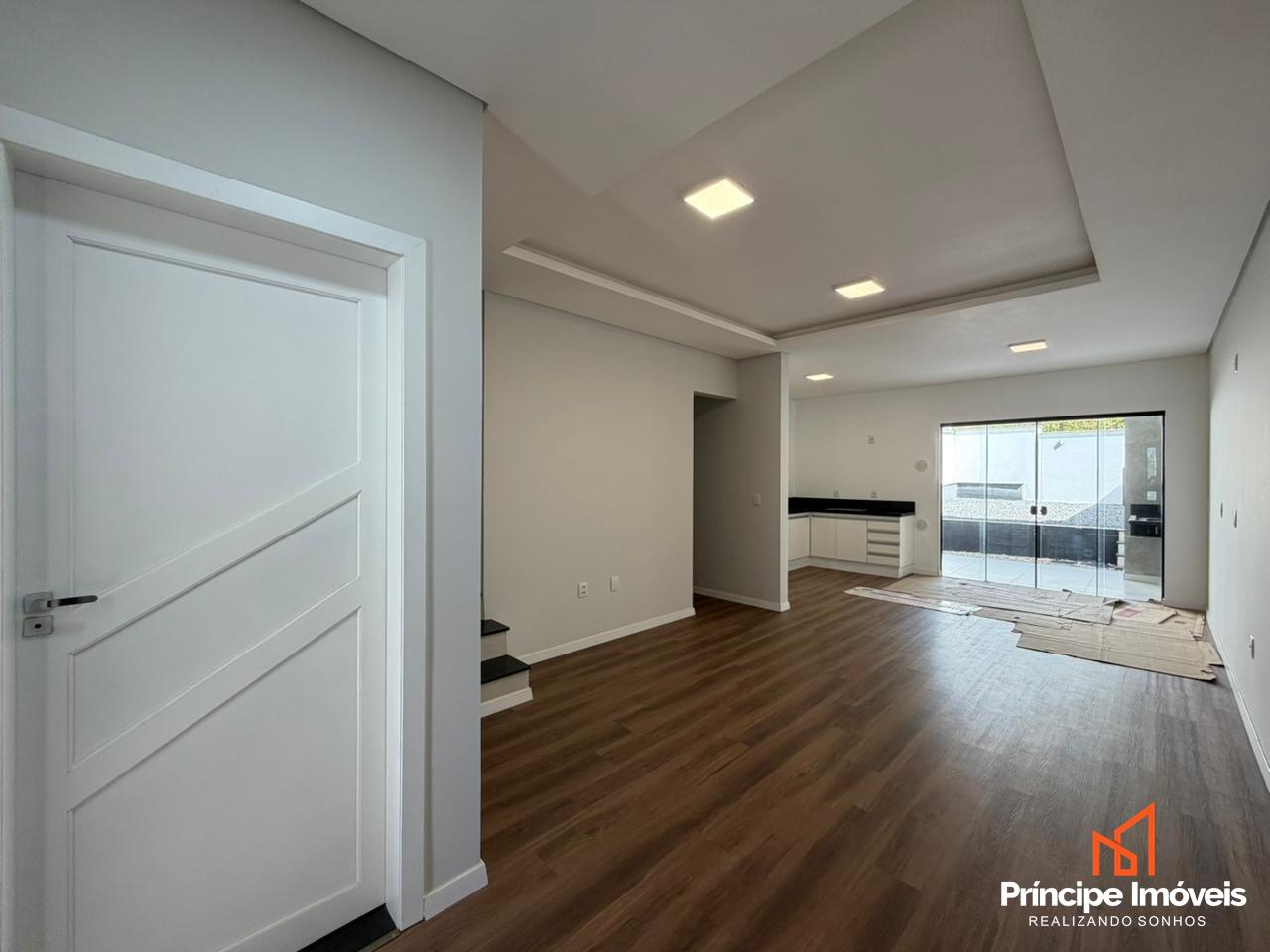 Geminado à venda em Joinville, Bom Retiro, 3 quartos: 