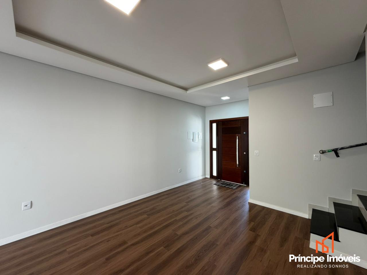 Geminado à venda em Joinville, Bom Retiro, 3 quartos: 