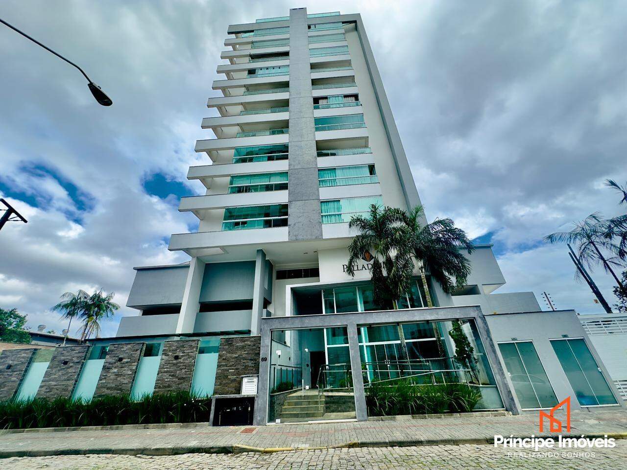 Apartamento à venda em Joinville, Saguaçu, 3 quartos: 