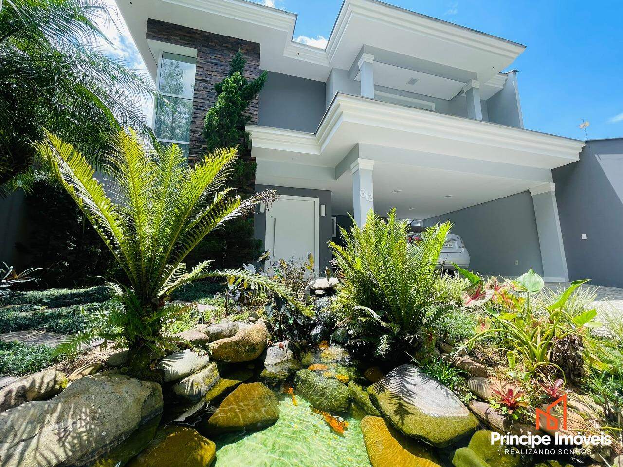 Casa à venda em Joinville, Bom Retiro, 3 quartos: 