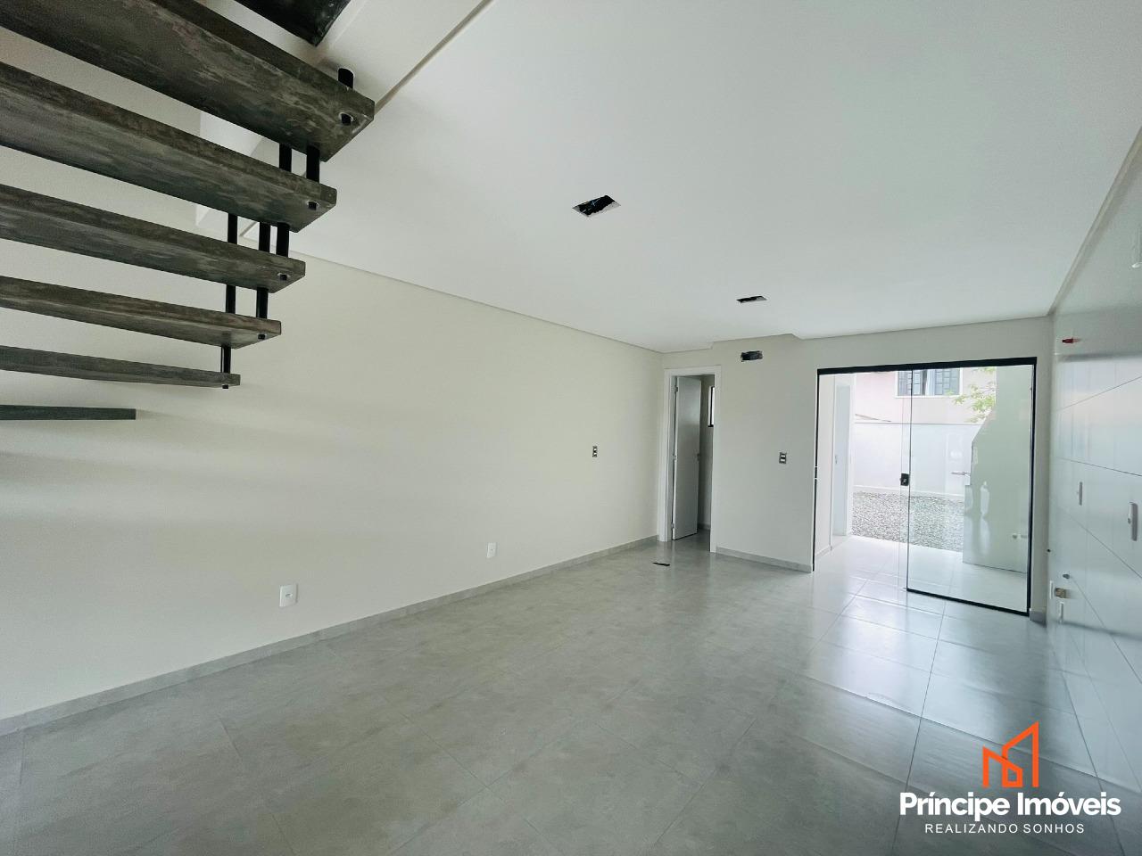 Geminado à venda em Joinville, Costa e Silva, 3 quartos: 