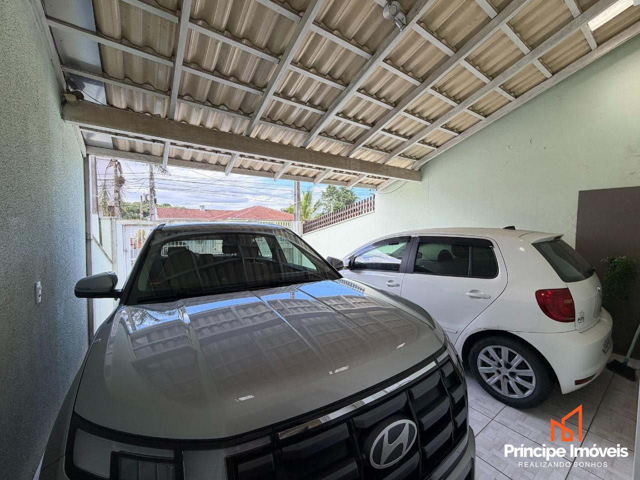 Geminado à venda em Joinville, Floresta, 4 quartos: 